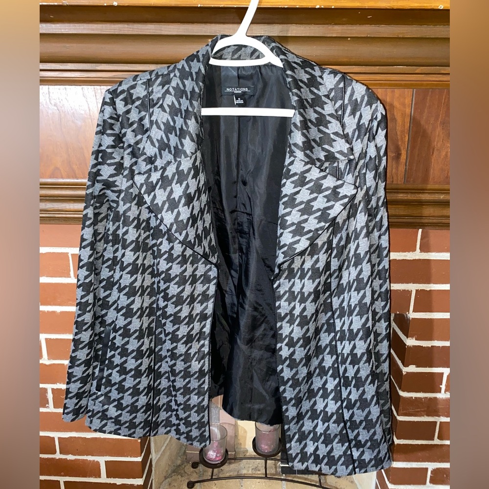 Black and Gray Houndstooth Men's Jacket